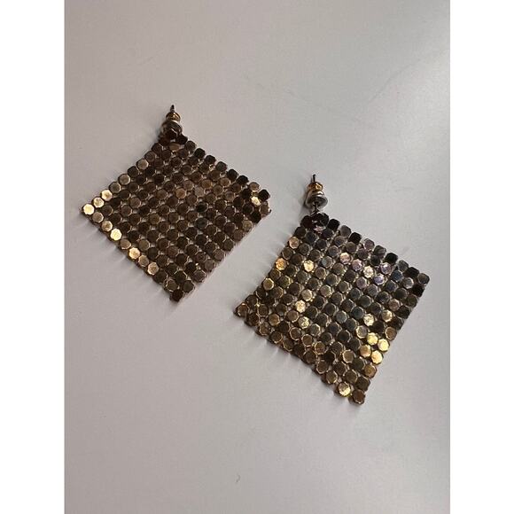 RAD Vintage 80's Gold-Tone Mesh Statement Bib Earrings, Unsigned - Picture 4 of 8